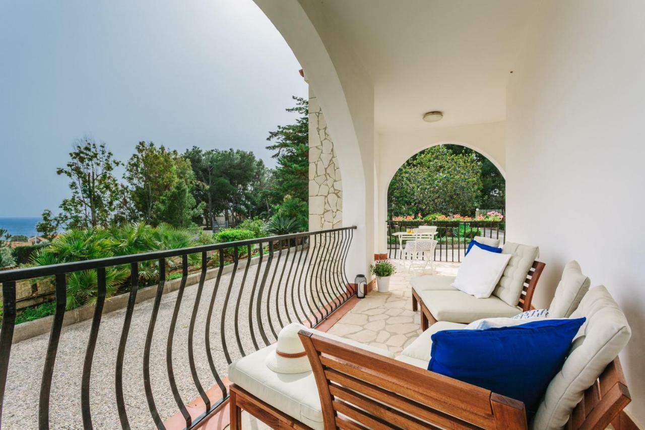 Villa Del Quarzo 普利米里欧 外观 照片